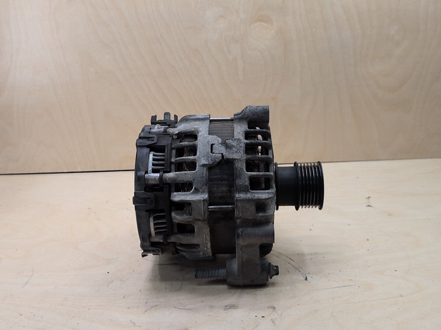 16-20 OEM BMW F30 F32 G01 G12 G30 X3 Engine B46* B58 Alternator Generator 180A