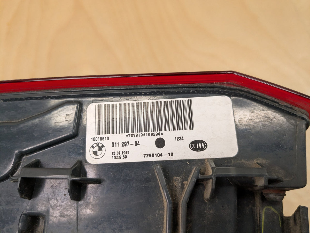 14-18 BMW OEM F15 F85 X5 X5M Rear Right Passenger Side Outer Stop Tail Light