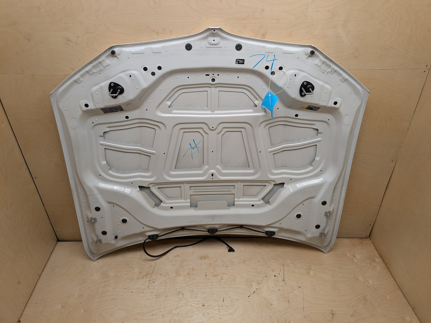 2018-2024 BMW X3 G01 Hood Bonnet Shell Panel White 300