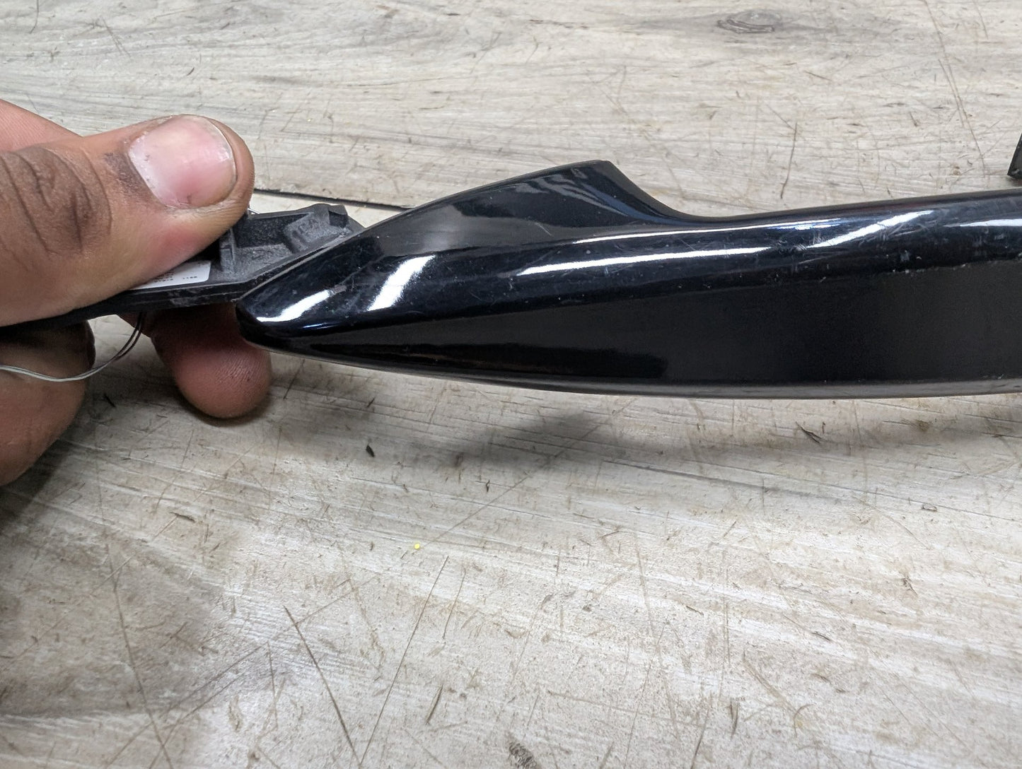 2014 - 2018 BMW X5 F15 Front or Rear Left Driver Exterior Door Handle w/ Comfort Access 7422107 N63B