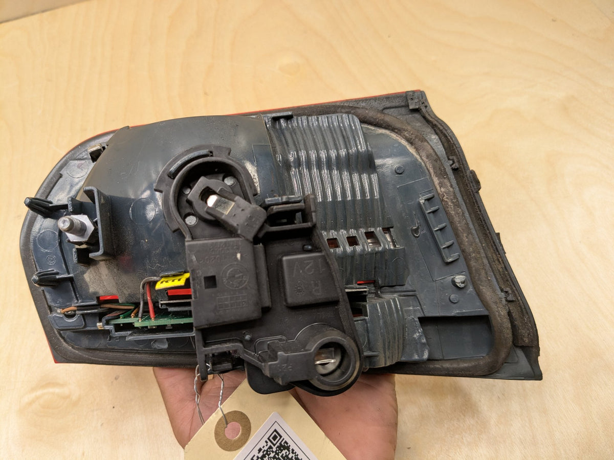 12-15 OEM BMW F30 F80 328 335 M3 Rear Right Passenger Inner Tail Light Lamp