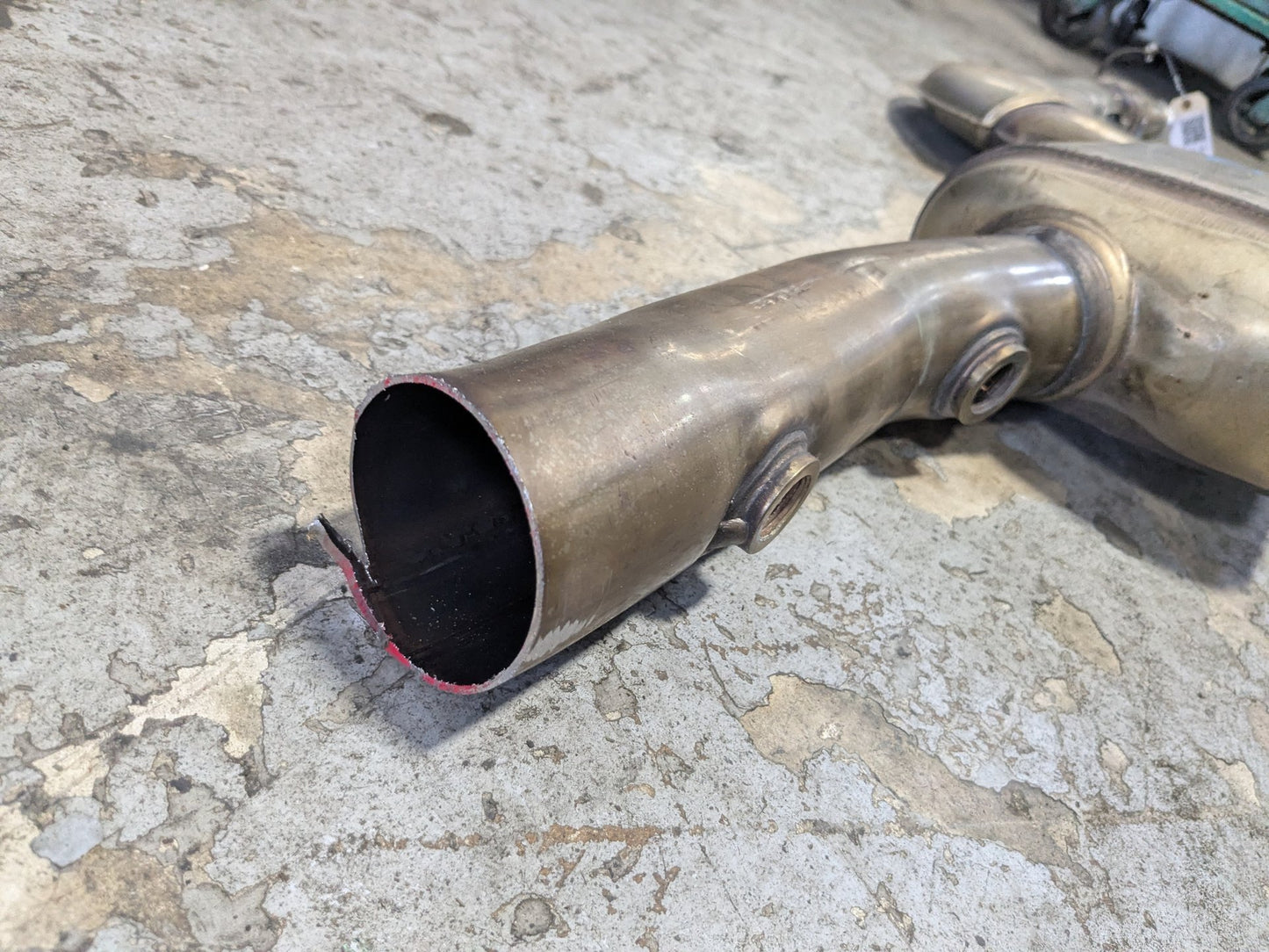 14-18 OEM BMW F30 328 Diesel Rear Exhaust Muffler PN: 8570096
