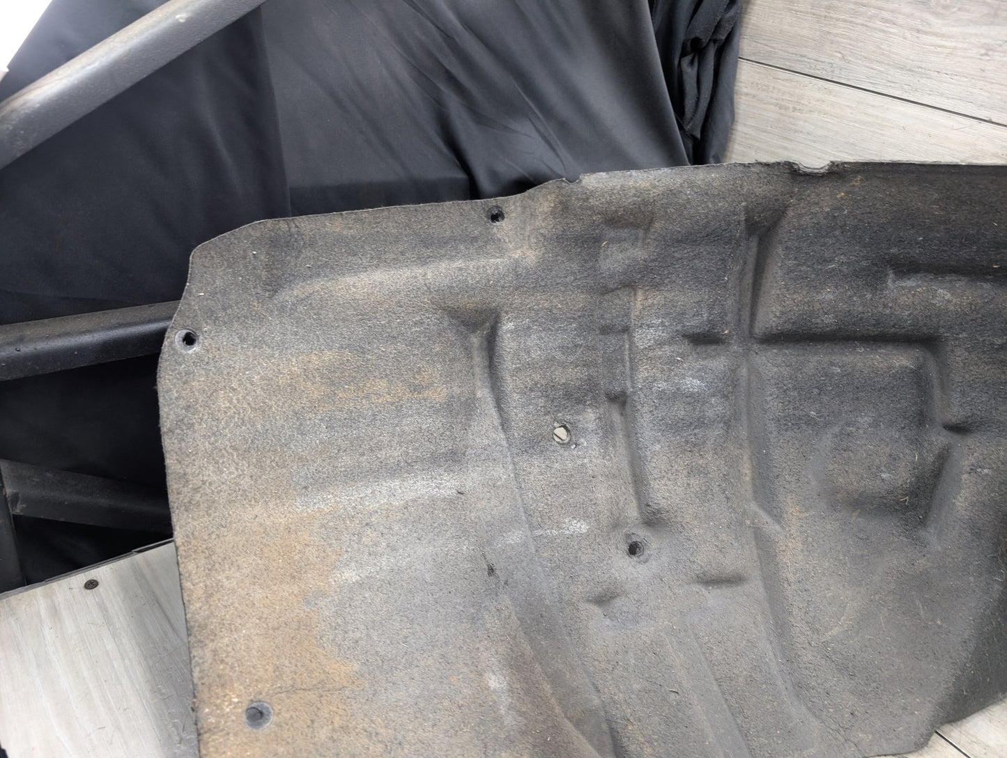 2008 - 2017 Audi S5 8T Front Left Driver Wheel Fender Liner Splash Guard 8T0821171M