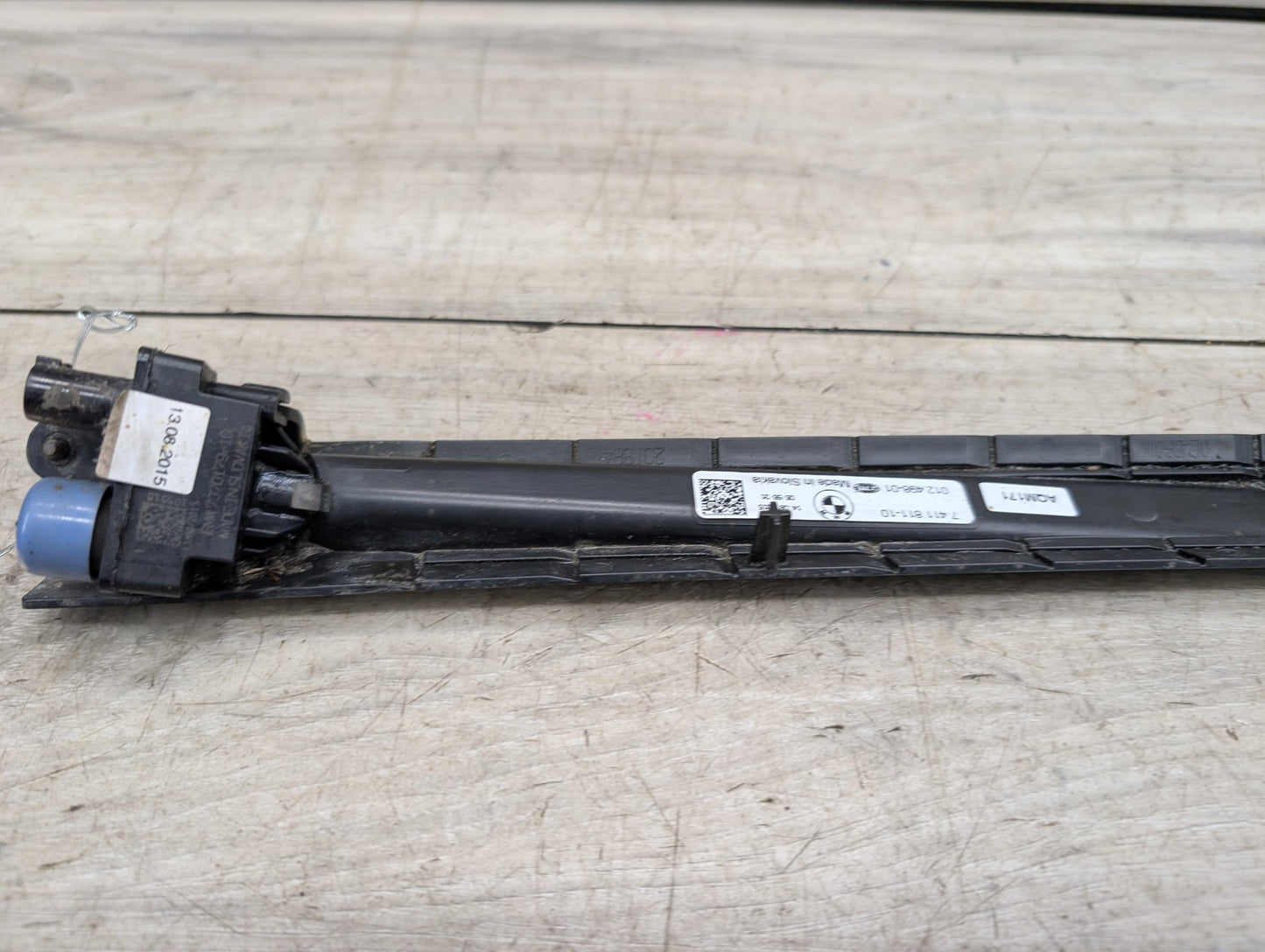 2016-2022 BMW 750Li G12 Left Driver Side Skirt Rocker Panel Carpet Light Module 7370179
