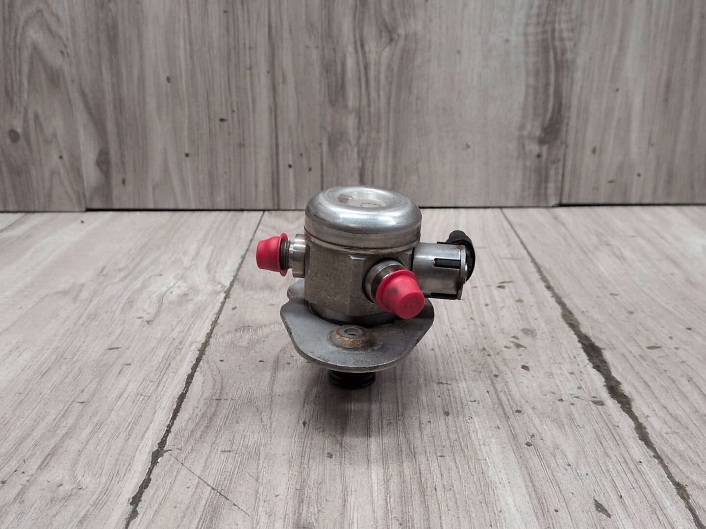 16-20 OEM BMW G11 G12 750 G30 M550 Engine N63R HPFP High Pressure Fuel Pump 1-4