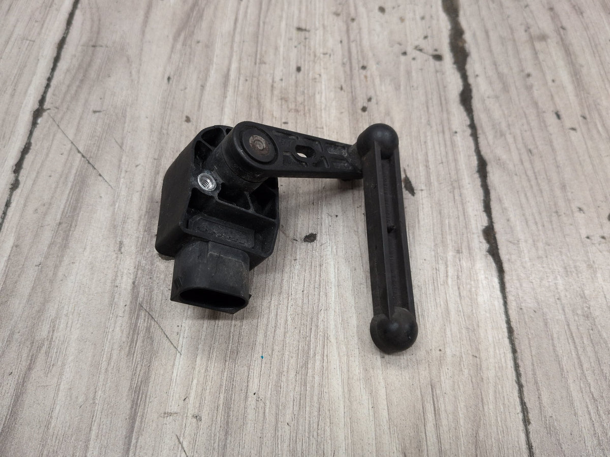 OEM BMW F02 F06 F10 F12 F13 M5 M6 REAR Left Right Suspension Height Level Sensor