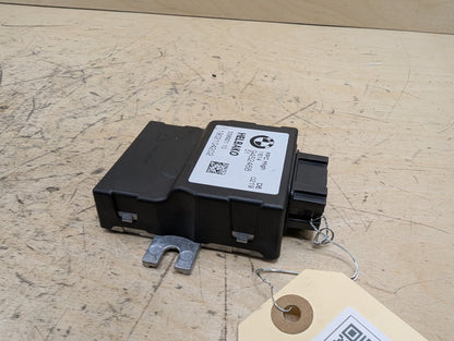 17-24 OEM BMW G01 G05 G12 G20 G22 G42 G30 G80 G82 Fuel Pump Control Module Unit