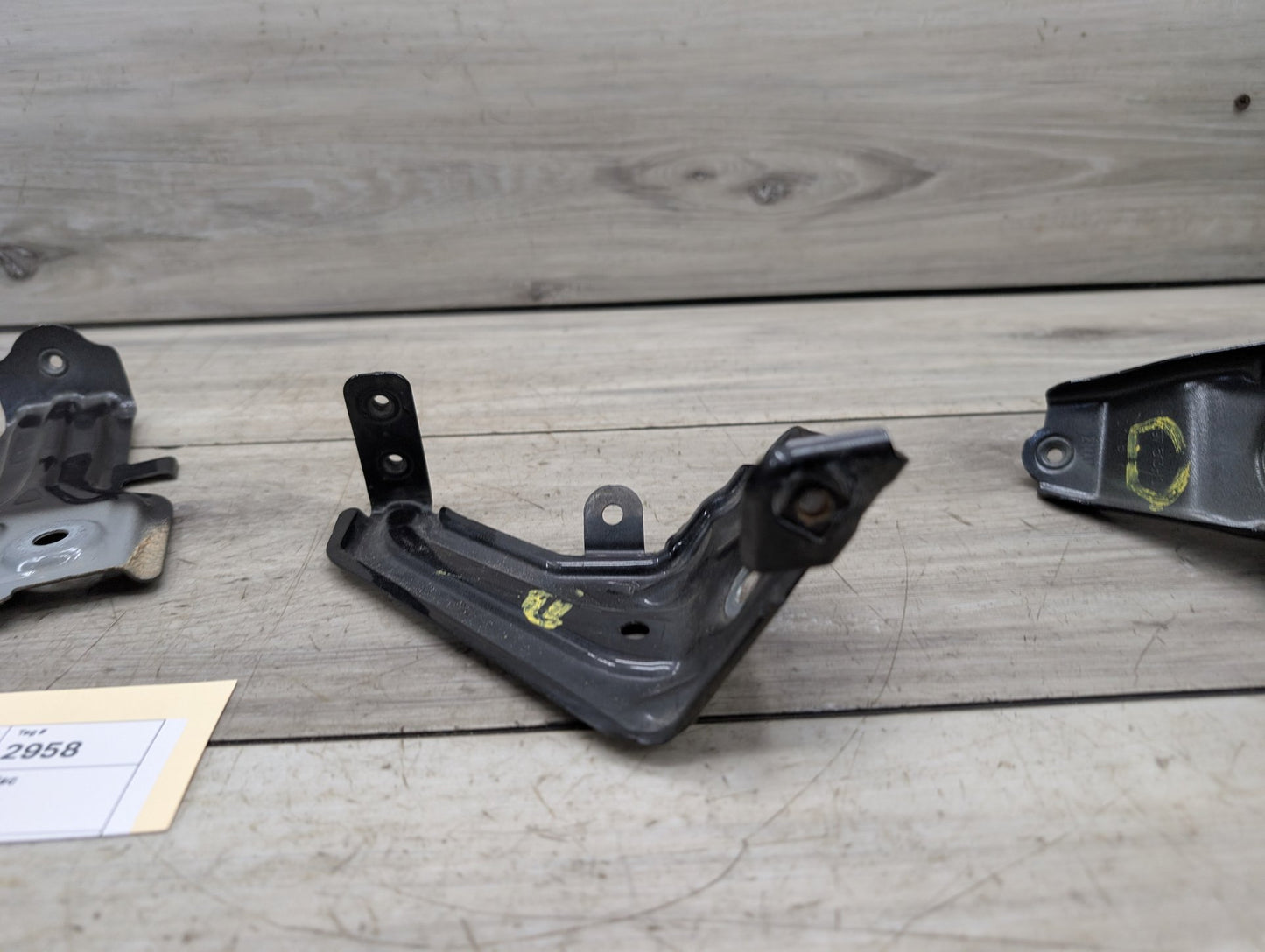2018 - 2024 BMW X3 G01 Front Left Driver Fender Brackets SET 7424677 B58B30O1