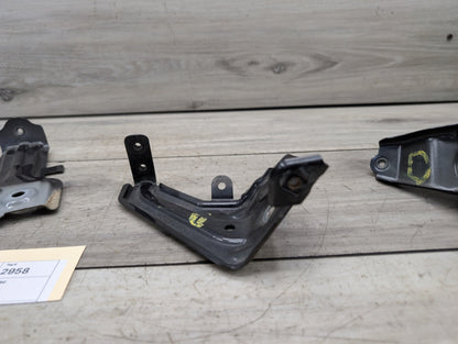 2018 - 2024 BMW X3 G01 Front Left Driver Fender Brackets SET 7424677 B58B30O1