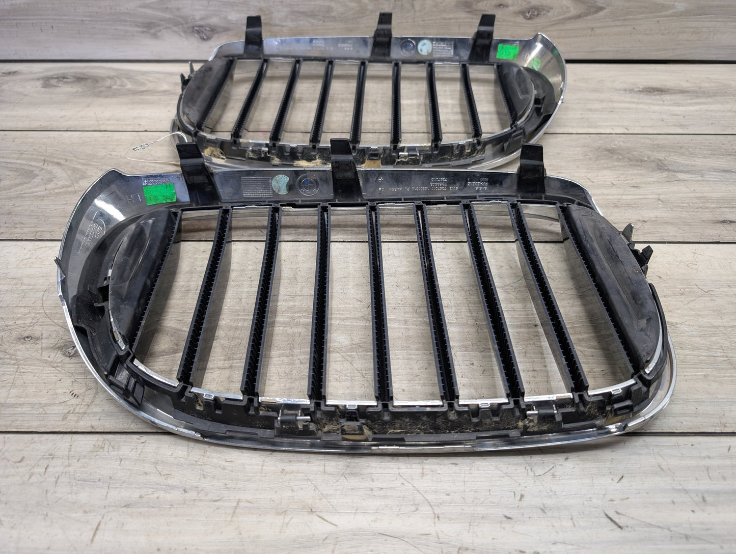 2016-2022 BMW 750Li G12 Front Left Right Upper Bumper Cover Kidney Grilles SET 7357012