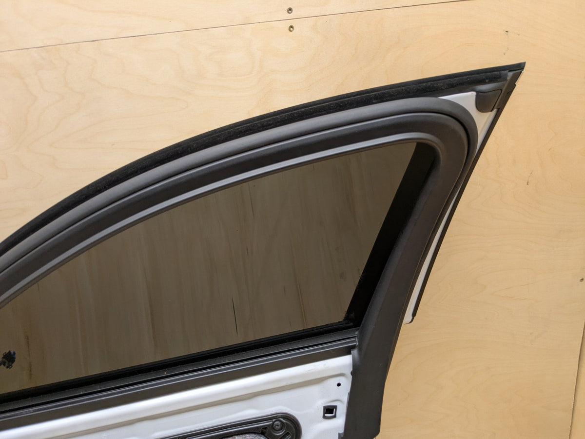 OEM BMW F90 G30 530 540 M550 M5 Front Right Passenger Door Shell Panel White A96