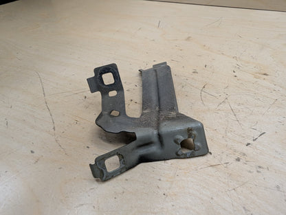 12-20 OEM BMW F30 F32 F33 F36 Front Left Driver Fender Wing Holder Bracket SET