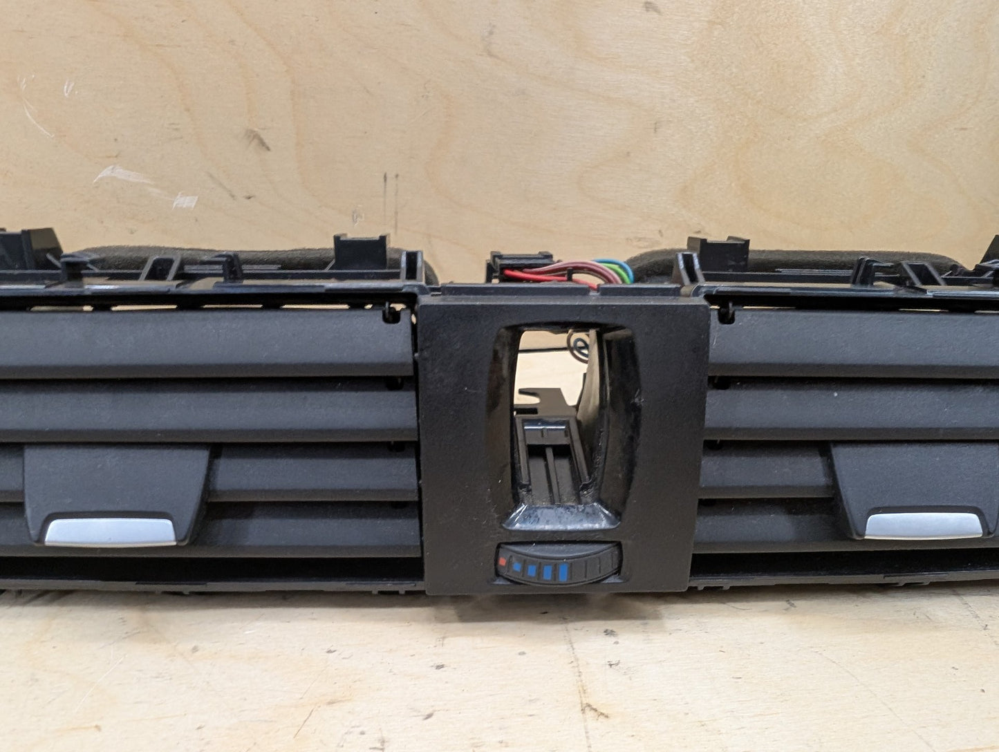 OEM BMW F30 F32 F33 F36 F80 F82 F83 M3 M4 Front Dash Central AC Air Vent Grille