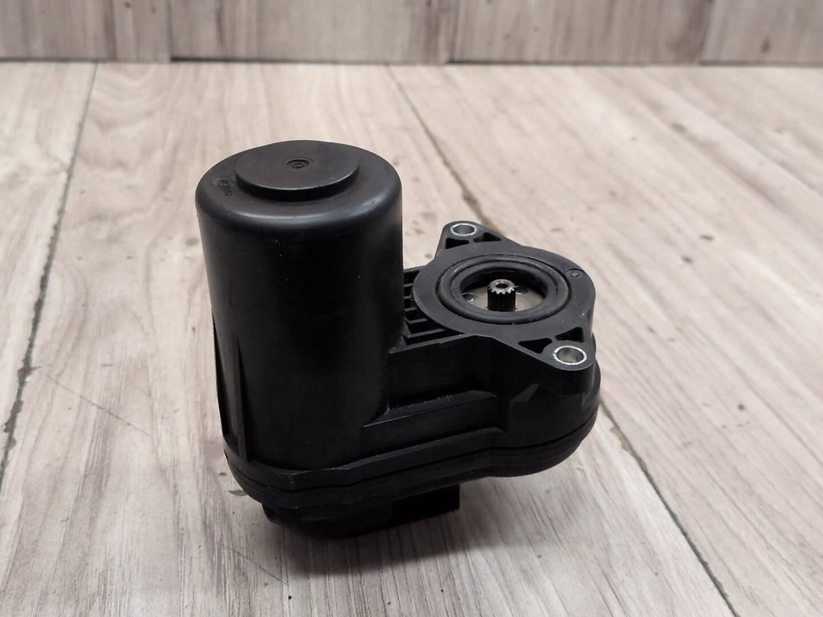 2019-2026 BMW M340i G20 Rear Left or Right Brake Caliper Actuator 8832470 OEM