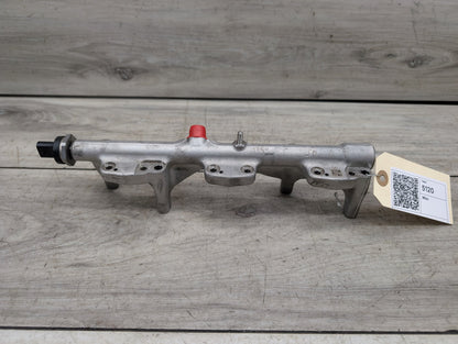 OEM BMW F30 G30 M240 340 440 540 740 Engine Pressure Fuel Injector Rail Line B58
