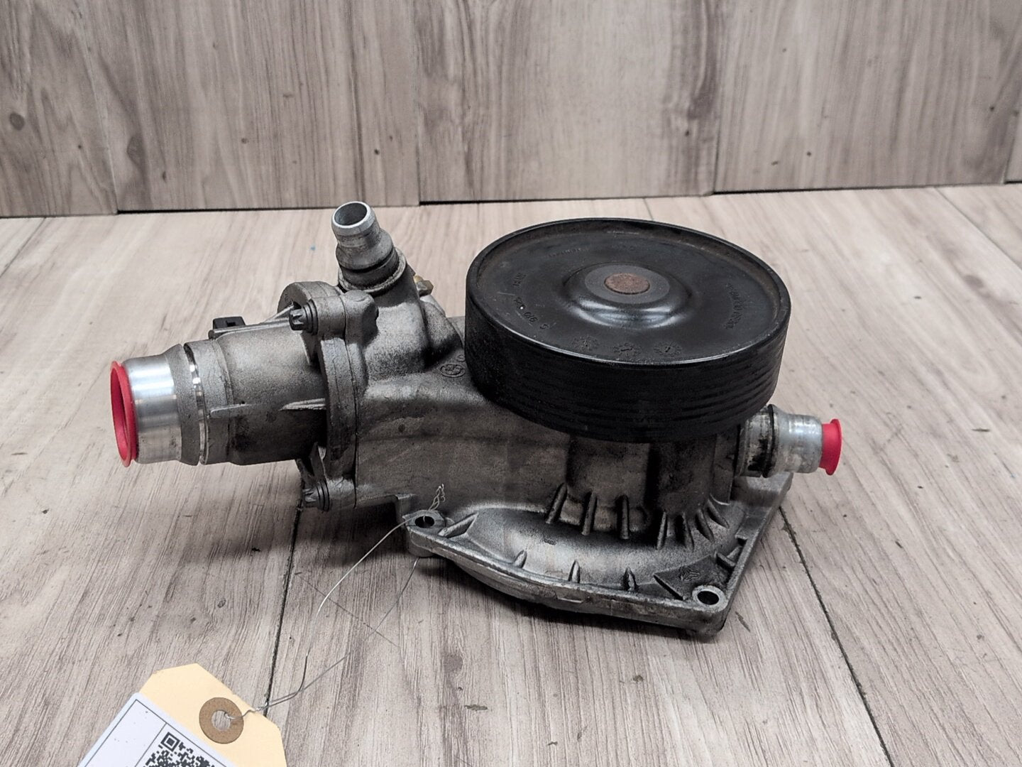 12-18 BMW F06 F10 F12 F13 M5 M6 S63 ENGINE WATER PUMP THERMOSTAT COOLING UNIT