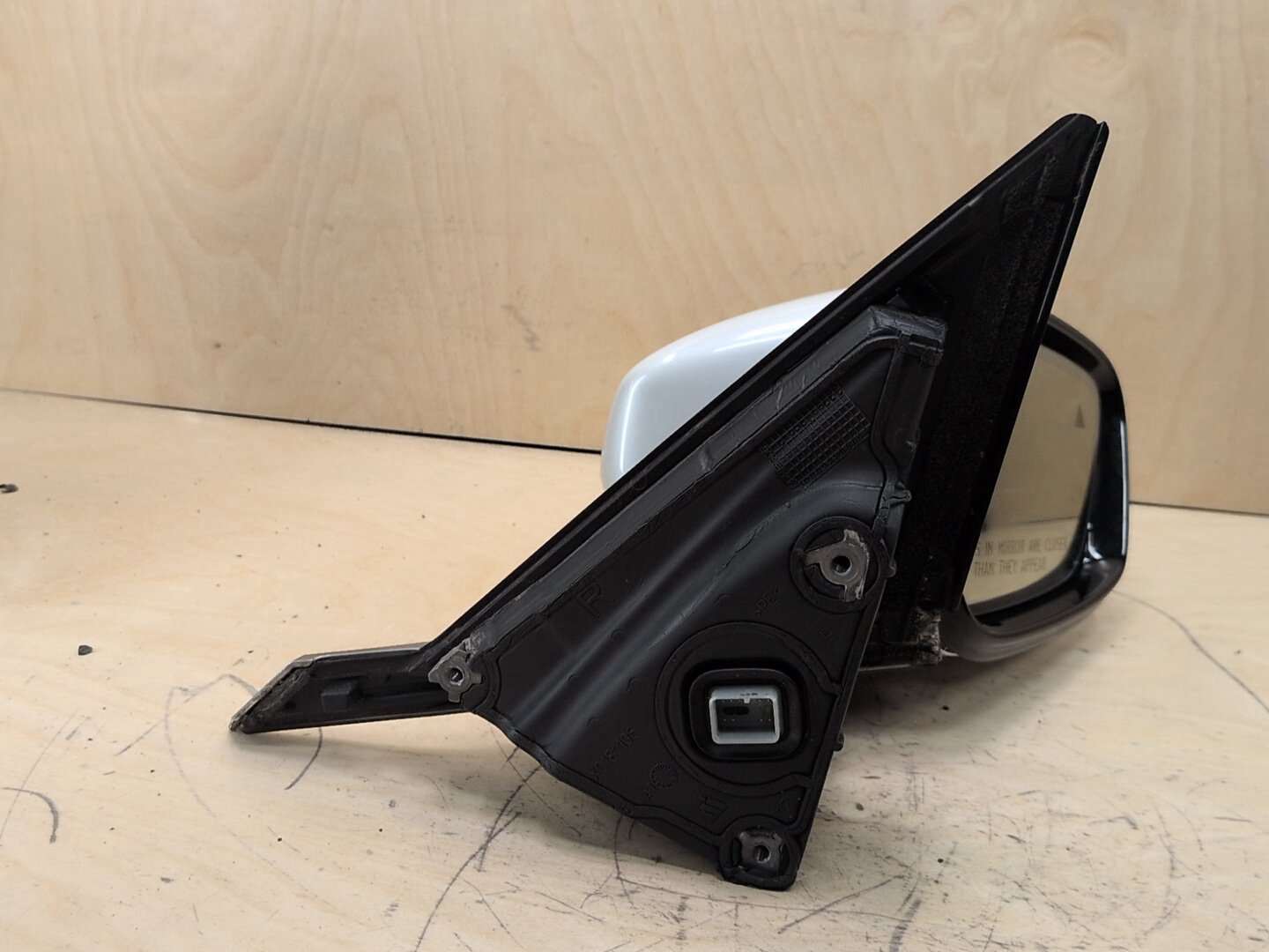 16-22 OEM BMW G12 740 Front Right Passenger Side Mirror Heated w/ Camera White A96