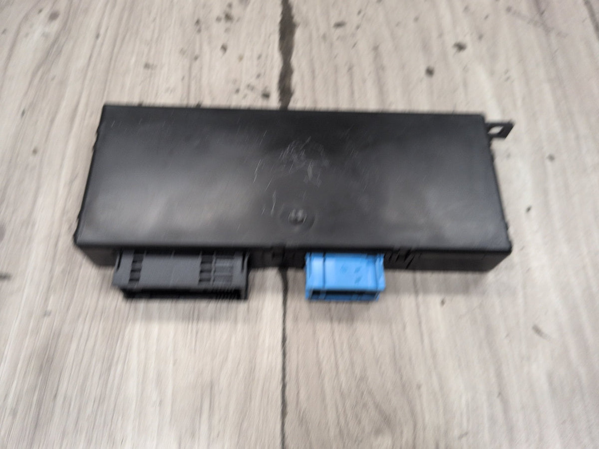 2009-2015 BMW 750Li F02 Central Gateway Theft Control Module 9291449