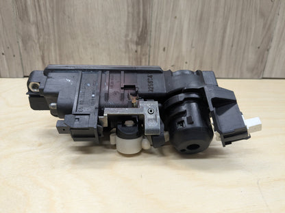 2009-2011 Mercedes-Benz SLK-Class R171 Front Left Driver Trunk Lid Lock w/ Key