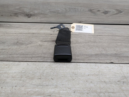 17-23 OEM BMW G30 530 F90 M5 Sedan Rear Left 2nd Row Center Seat Belt Buckle