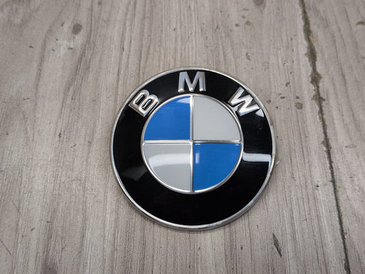 OEM BMW G01 G05 G30 G45 G60 G90 X3 X5 Hood Trunk Emblem Badge Symbol Logo 82mm