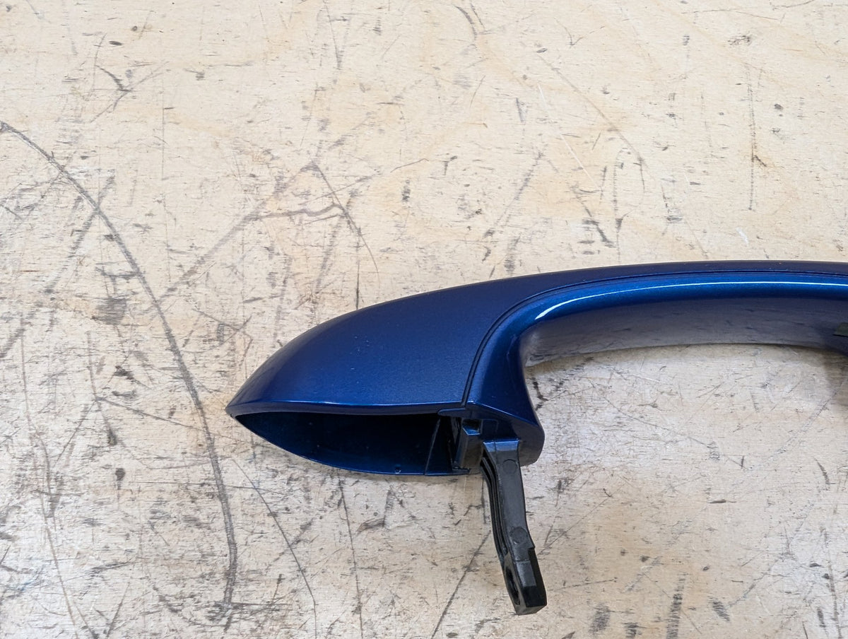 2019-2026 BMW M340i G20 Front or Rear Right Passenger Exterior Door Handle w/ Comfort Access 8492050 OEM