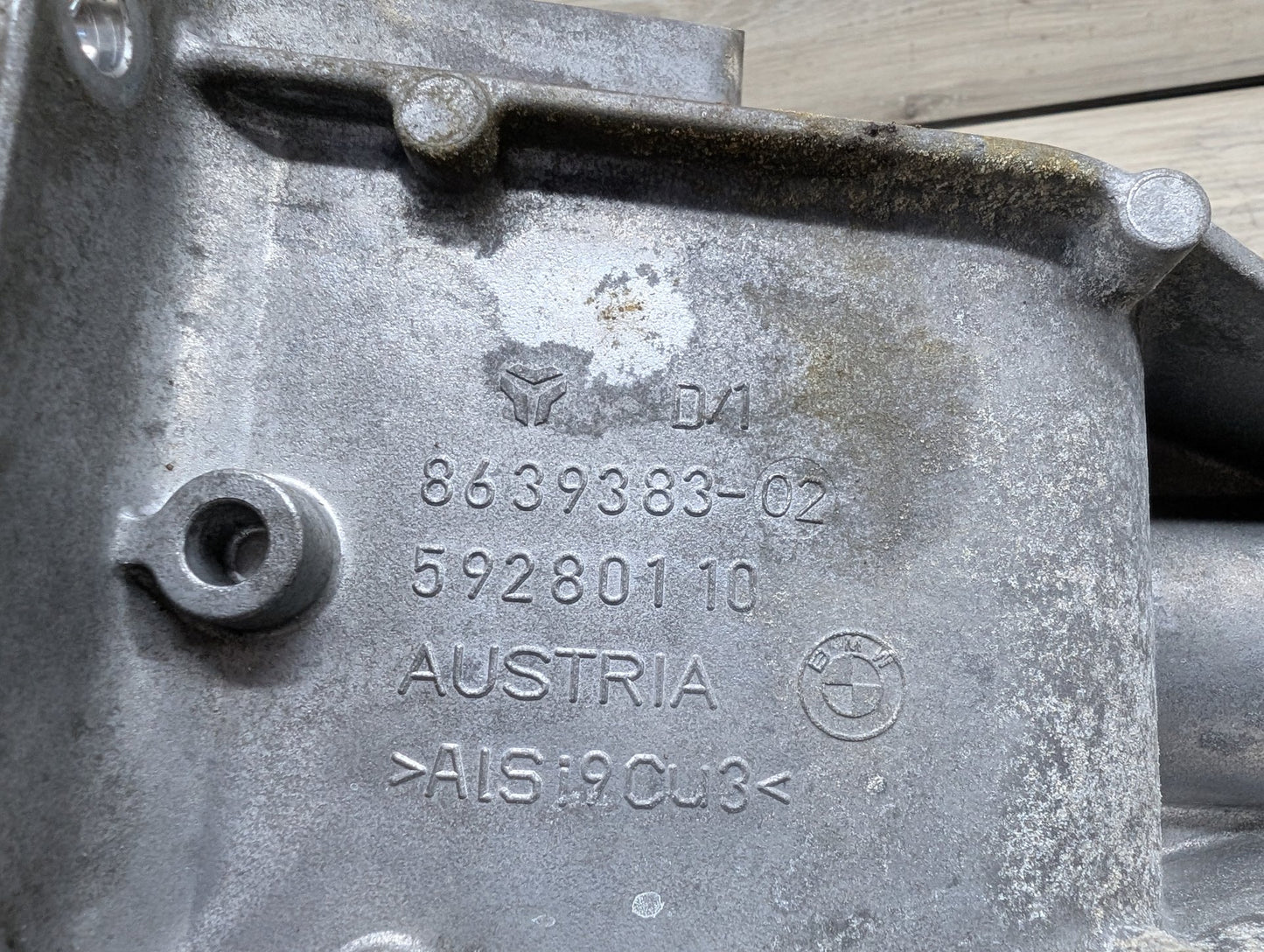 OEM BMW G01 G05 G12 G20 G26 G42 G80 Front Differential Axle Support Bracket