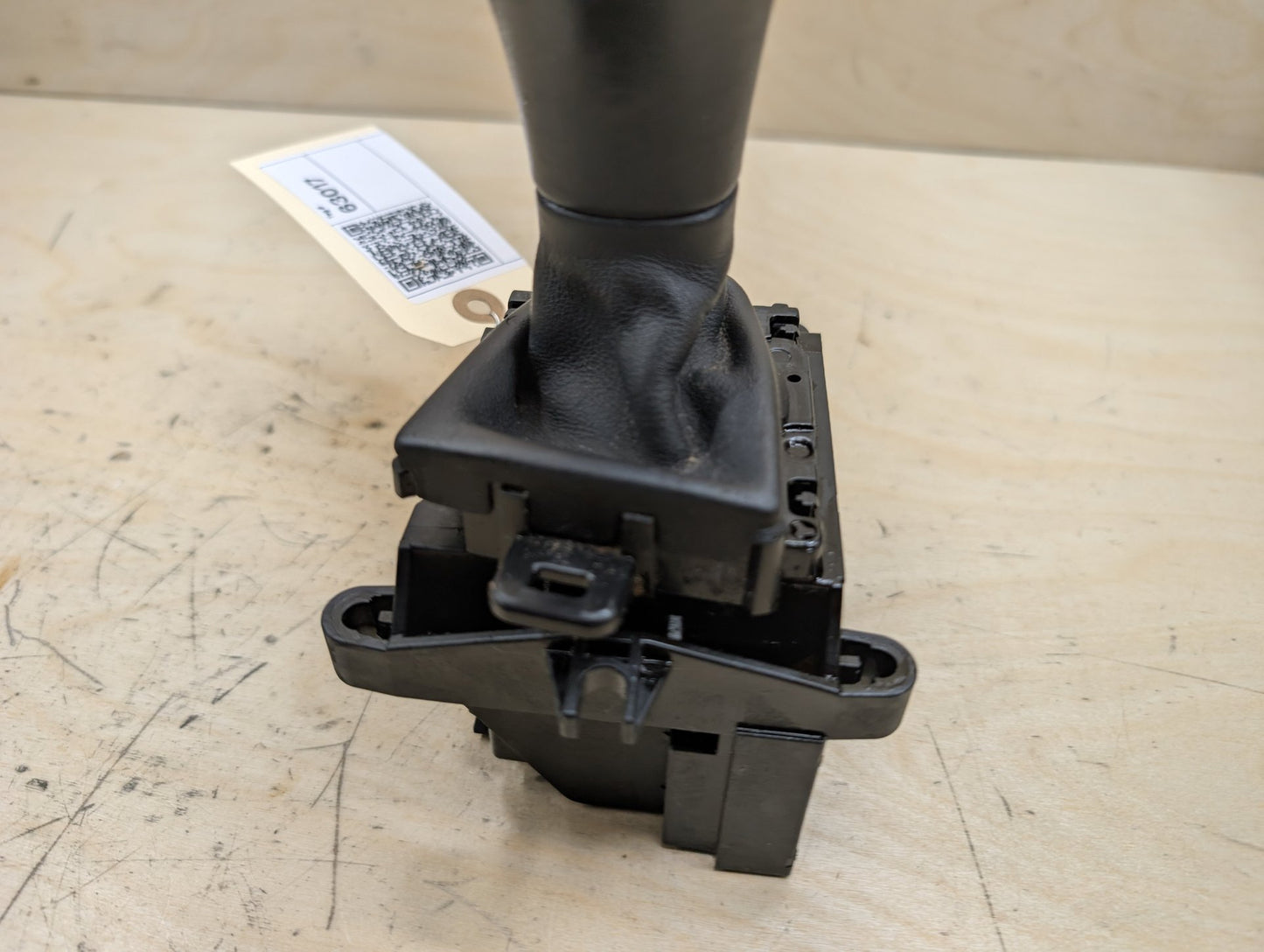 NOTE* 12-18 BMW 328i F30 Gear Selector Controller Shifter Knob Panel Assembly 9291520