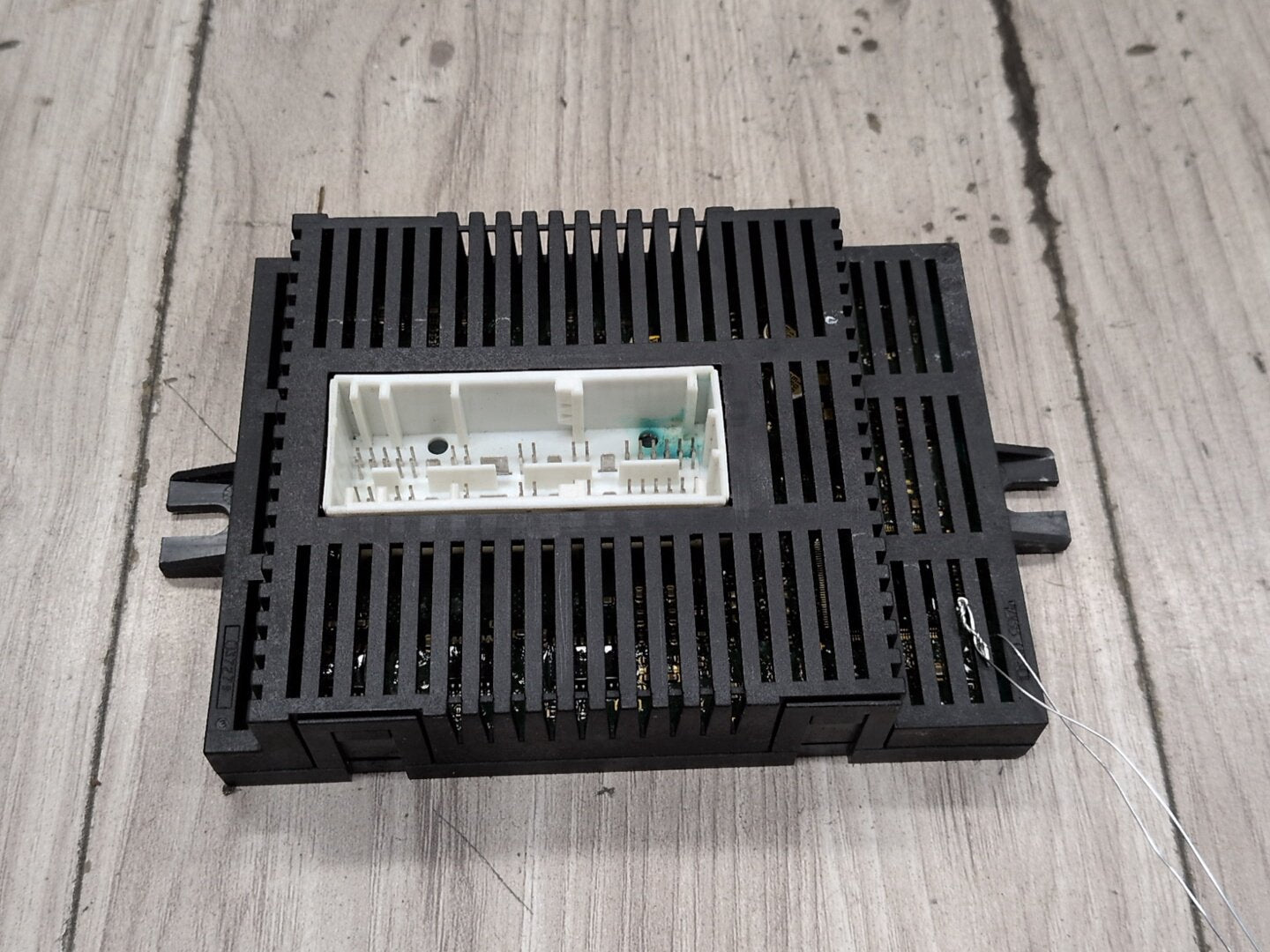 2008-2010 BMW 535i E60 LCM Headlight Control Module Unit 9203082