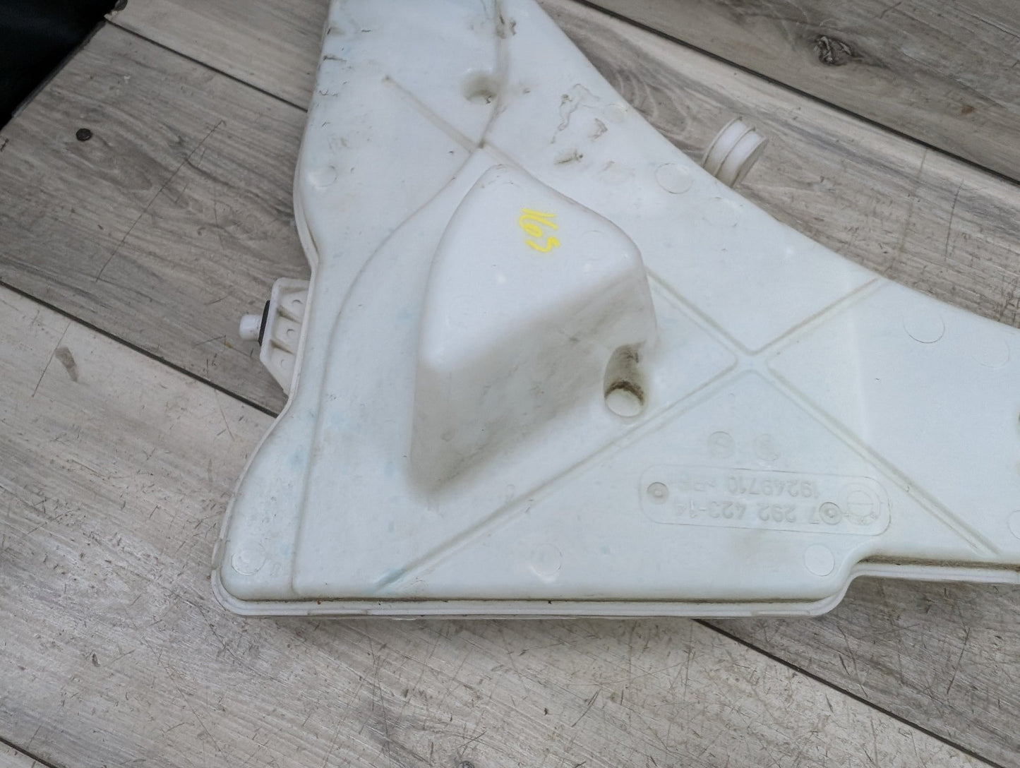 2014 - 2018 BMW X5 F15 Windshield Reservoir Tank Assembly 7292423 N63B