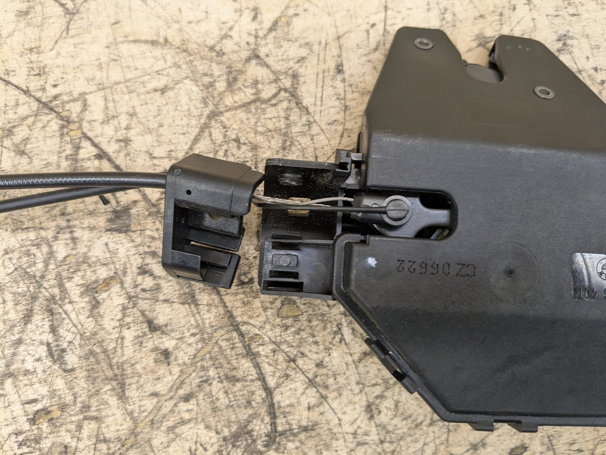 2007-2013 BMW 328i E92 Liftgate Trunk Lid Lock Latch Actuator 8196401 OEM