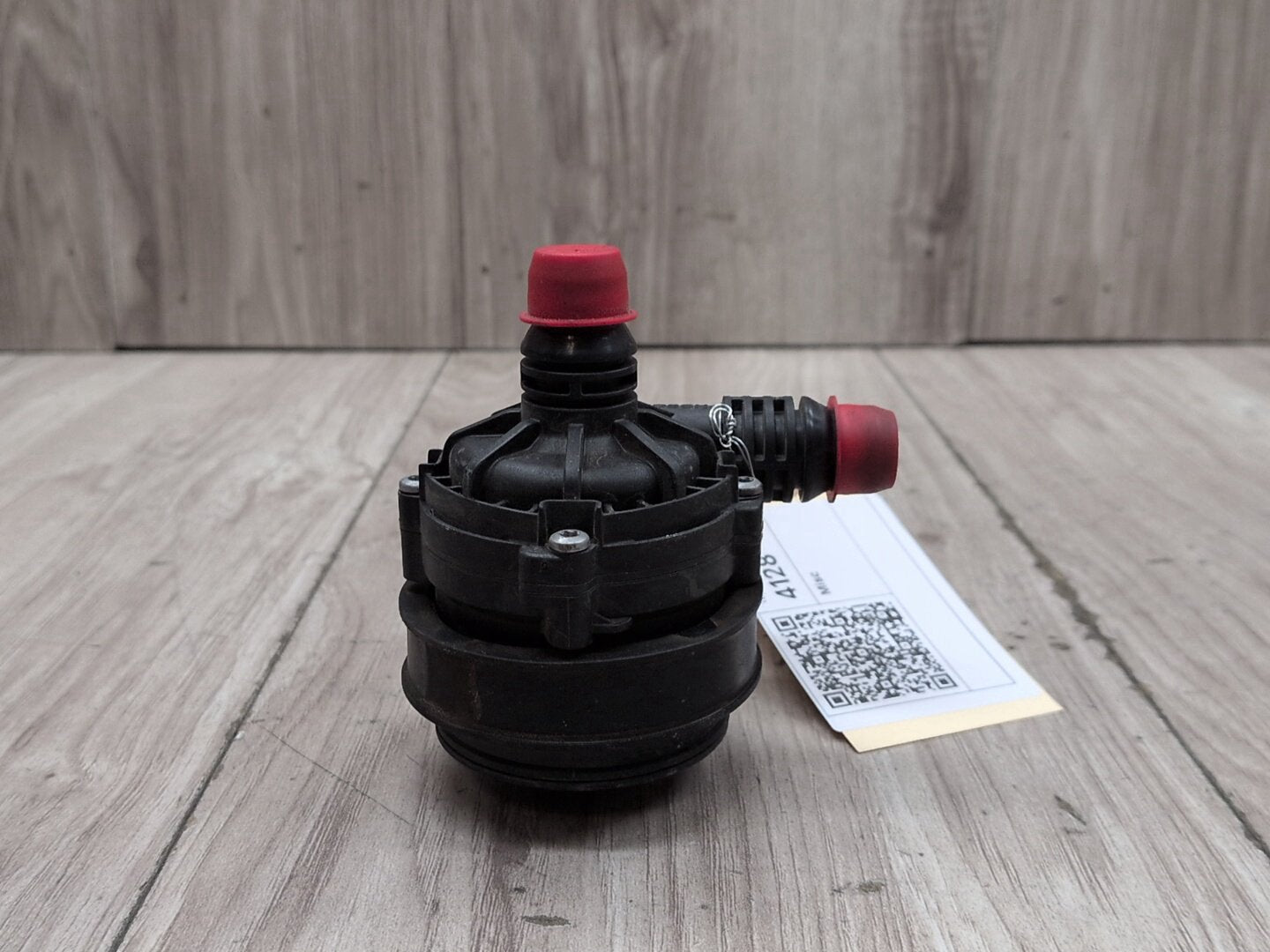 *OEM BMW G01 G05 G20 G22 G30 G42 G80 G82 G83 M3 M4 Engine Auxiliary Water Pump