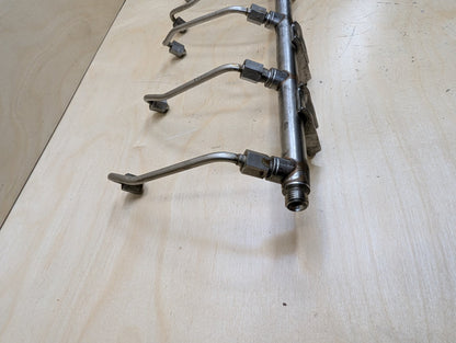 2007-2013 BMW E93 335i N54B30A Engine Motor Fuel Injector Rail Line 7575480