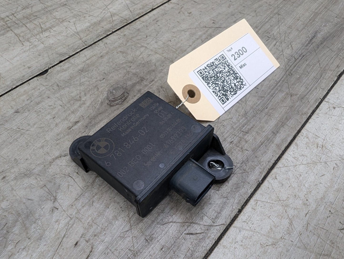 OEM BMW E70 E90 E92 X5 Trigger Transmitter Tire Pressure Monitor Sensor TPMS RDC