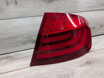 11-13 OEM BMW F10 528 535 550 M5 Rear Right Passenger Side Outer Tail Light