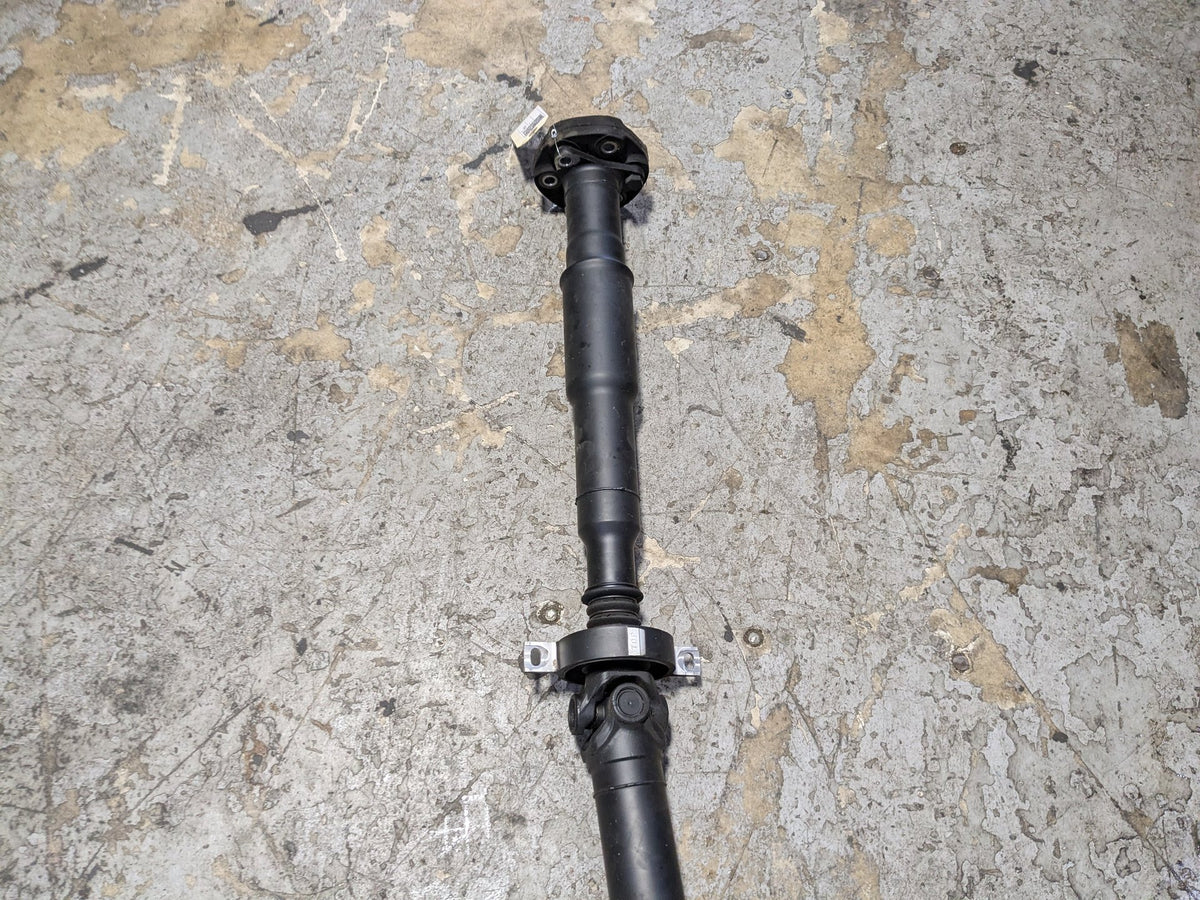 18-20 OEM BMW G30 M550 AWD Rear Drive Shaft Driveshaft Propeller