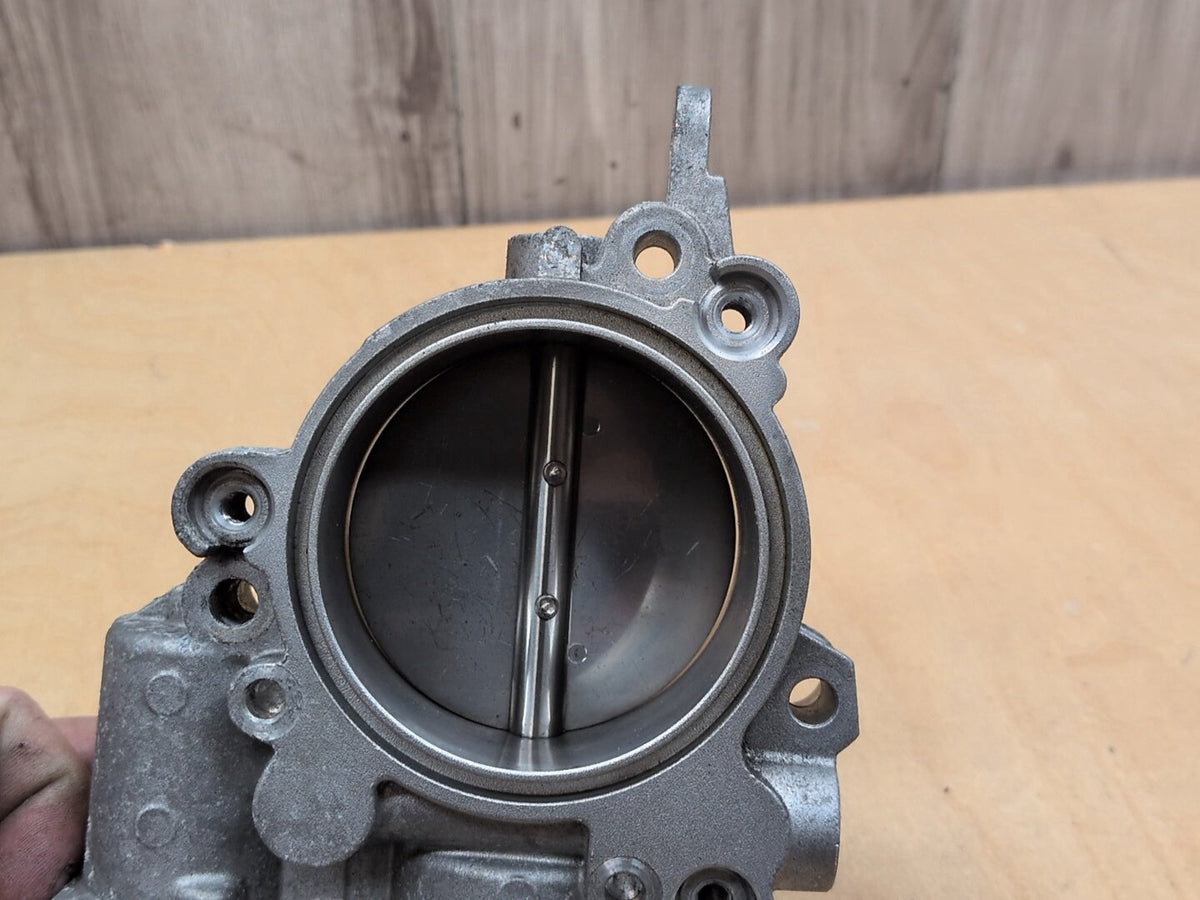 OEM BMW F22 F30 F32 G01 G20 G30 330 430 B46 Throttle Body Valve Actuator 8601651