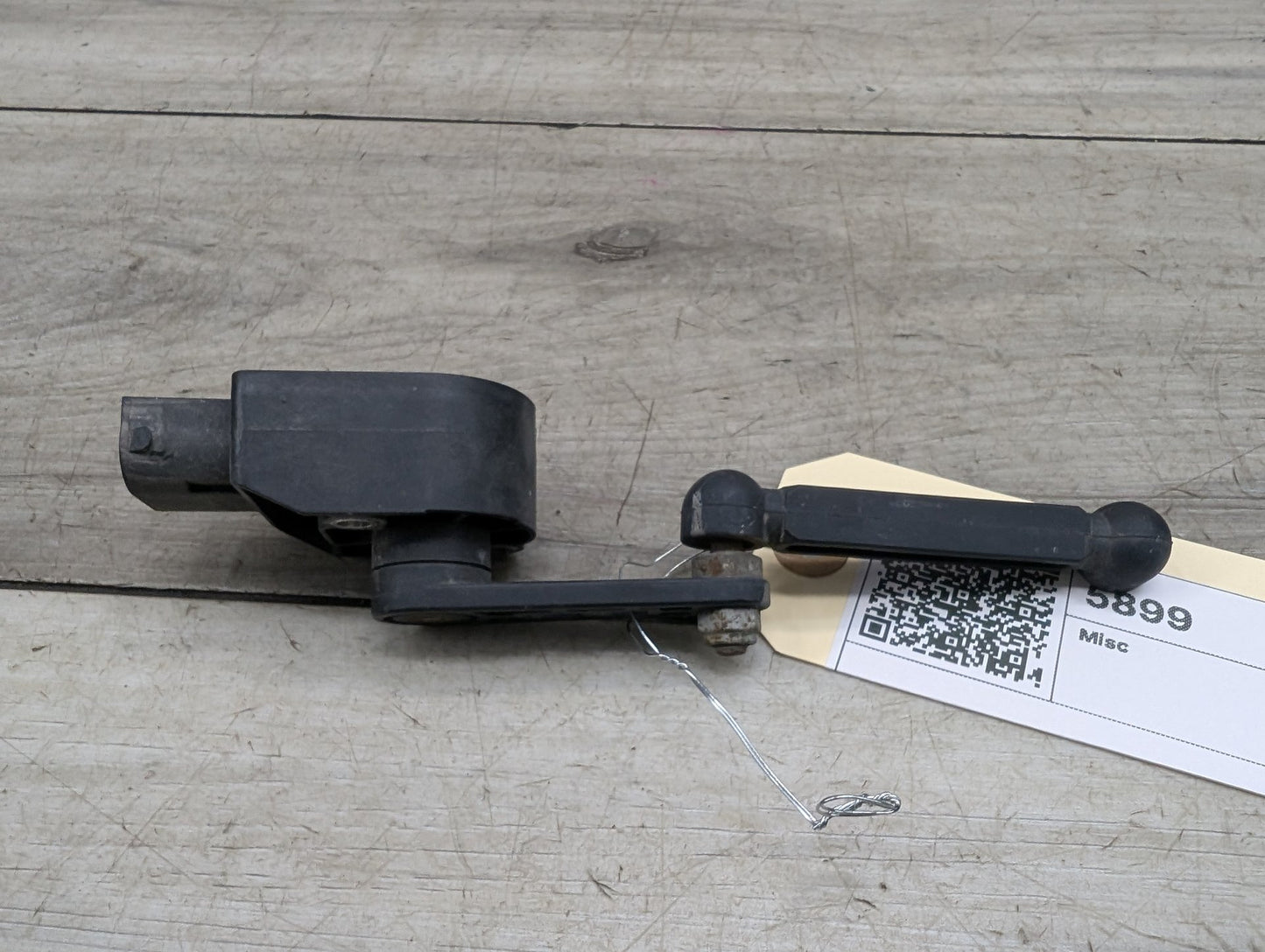 2021-2026 BMW 430i G22 Headlight Leveling Level Sensor 2959574
