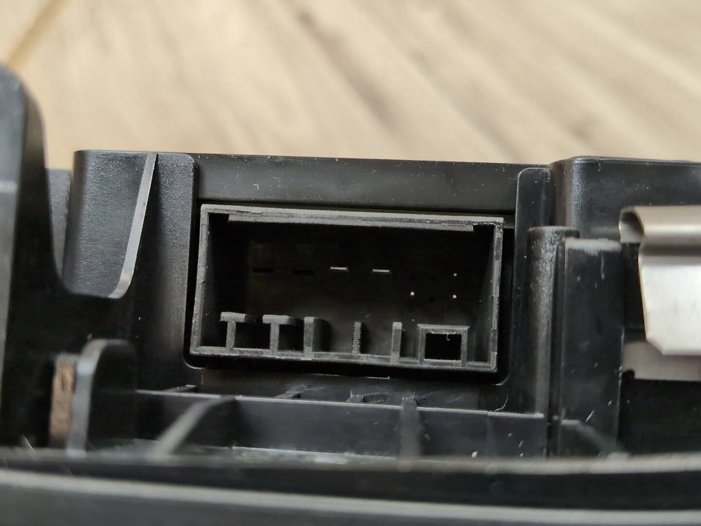 OEM BMW F30 F32 F36 F80 F82 F87 M3 M4 335 435 Roof Console Dome Light SOS Switch