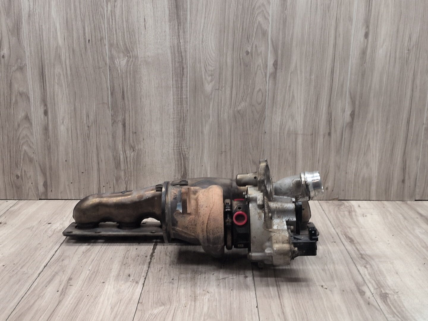OEM BMW F06 F10 F15 F22 F25 F30 F32 F33 F36 X5 Turbo Charger w/ Manifold N55 EWG