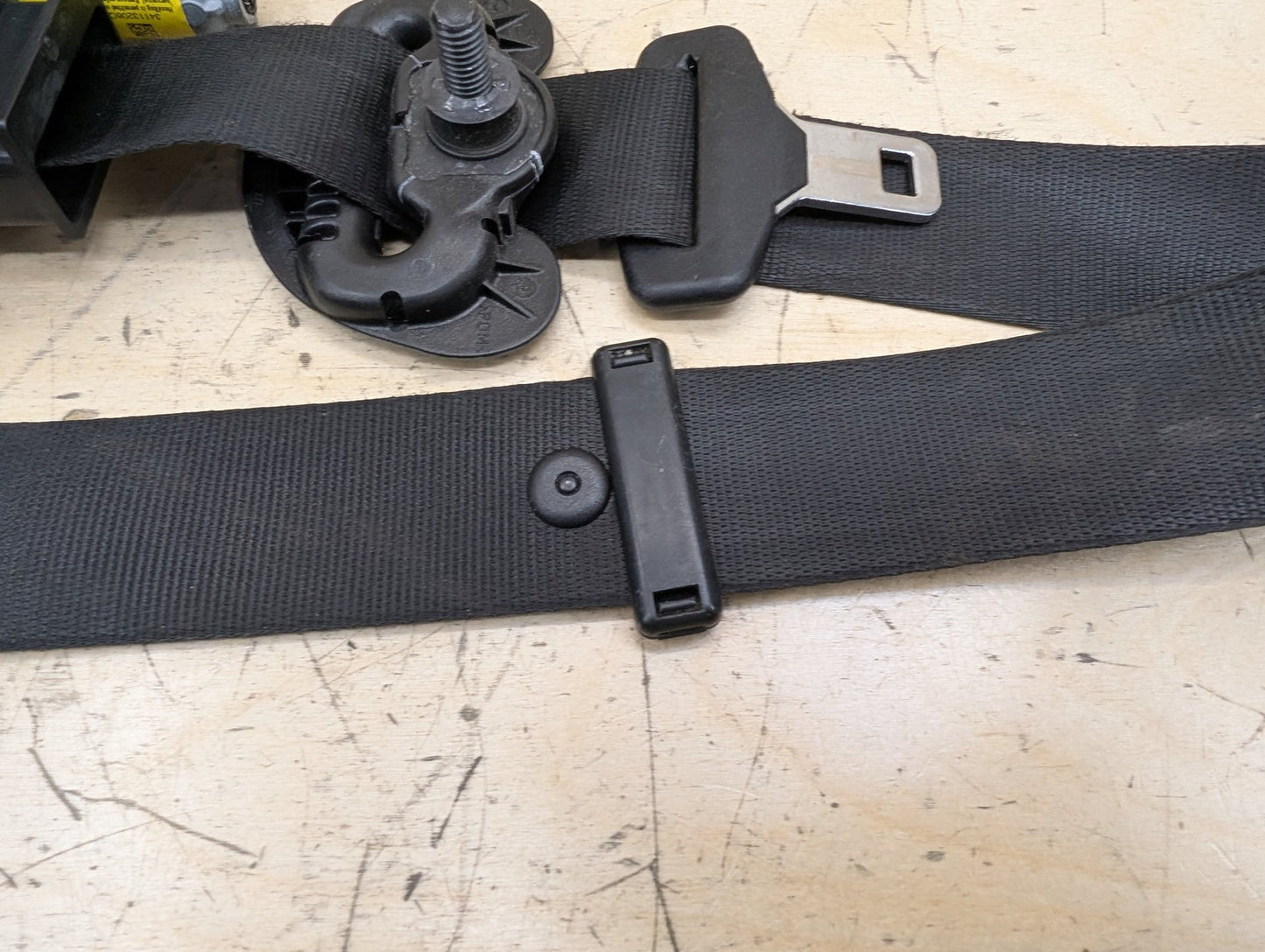 12-20 OEM BMW F30 F36 F80 M3 Front Left Driver Side Seatbelt Retractor Black