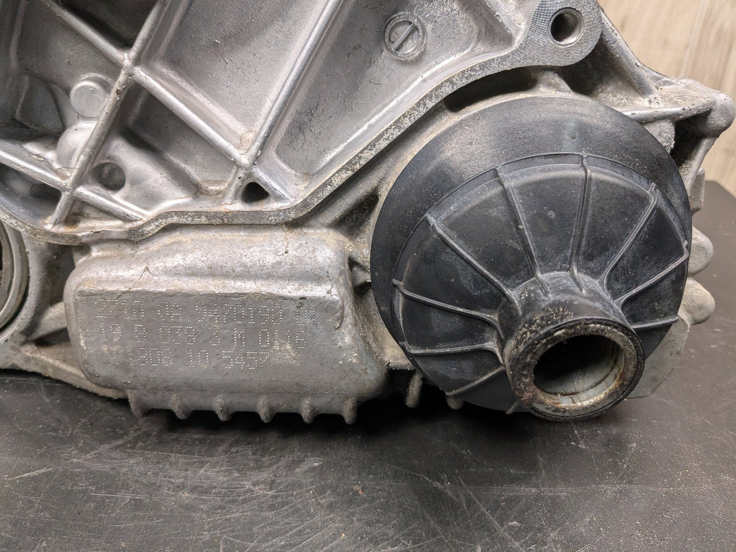 BMW X5 G05 G30 G12 G06 N63 Transmission Transfer Case ATC13 7889034