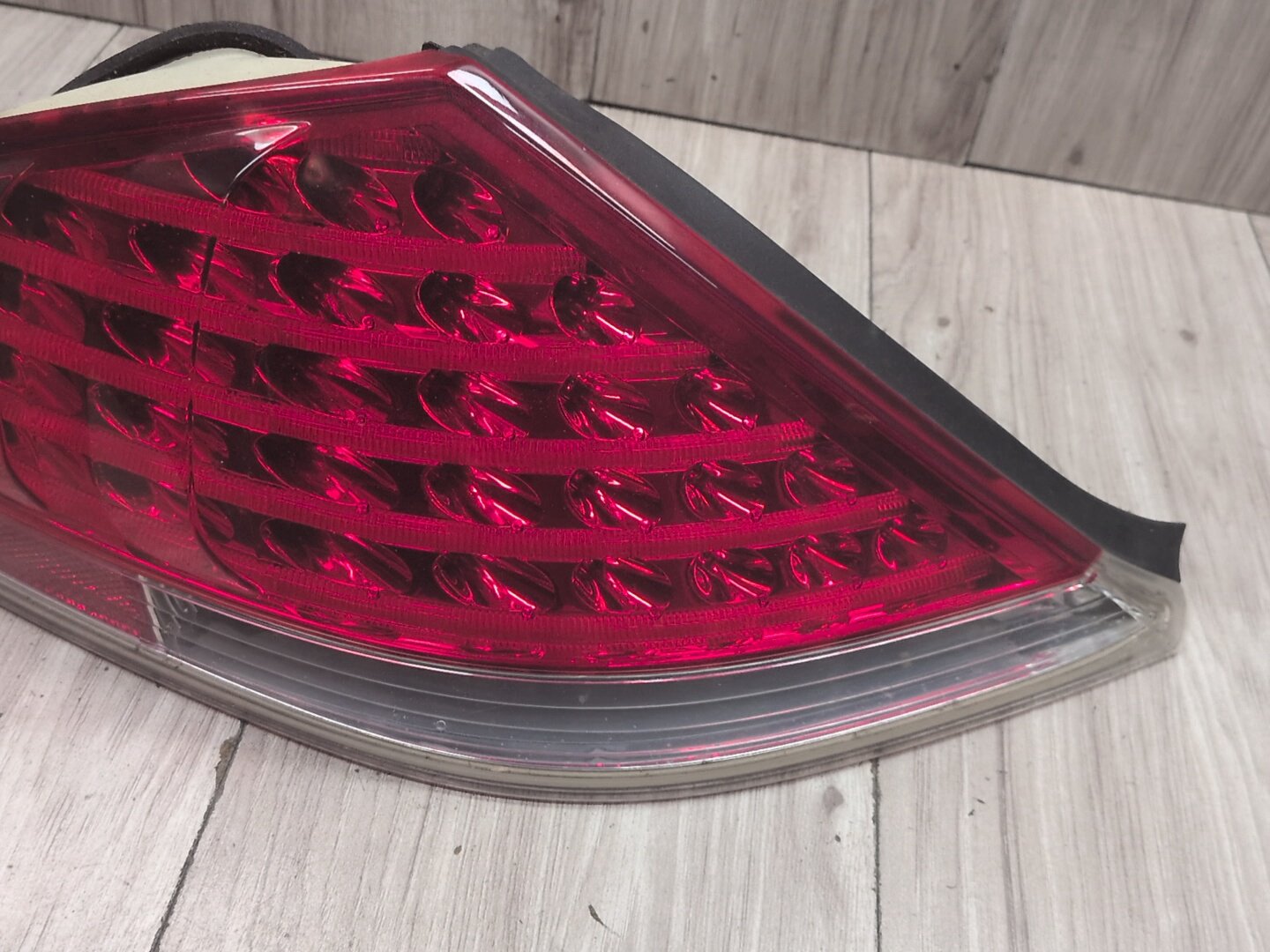 2004-2010 BMW M6 E64 Rear Left Driver Outer Tail Light 7170975 OEM