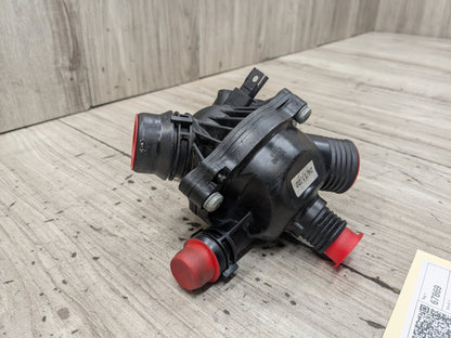 2017 BMW F16 X6 Engine Motor Cooling Auxiliary Water Pump 7598865
