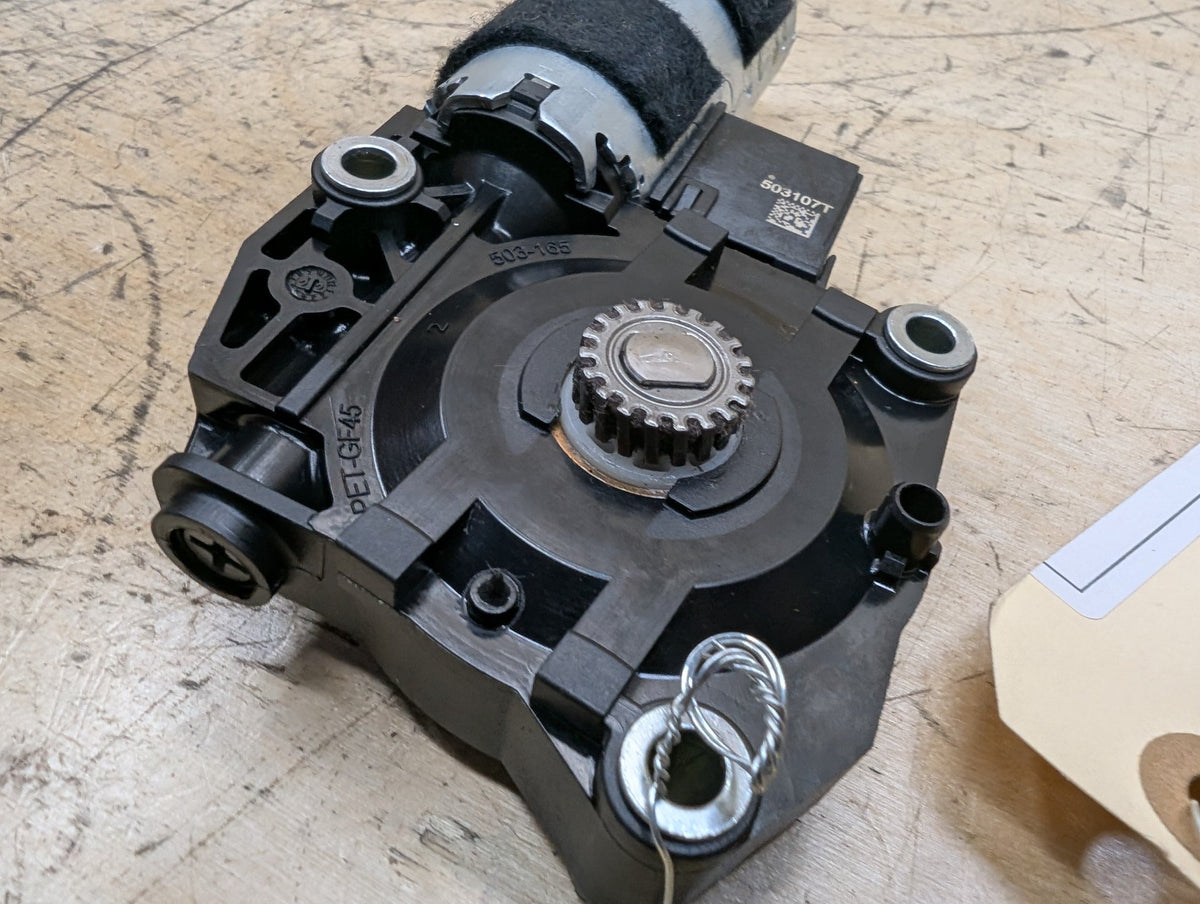 OEM BMW G20 G22 G26 G42 G80 G82 G87 M2 M3 M4 Sunroof Moonroof Motor Drive Unit