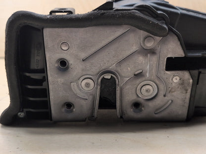 2016-2022 BMW 750i G12 Front Right Passenger Door Latch Lock Actuator w/ Soft Close 2581894