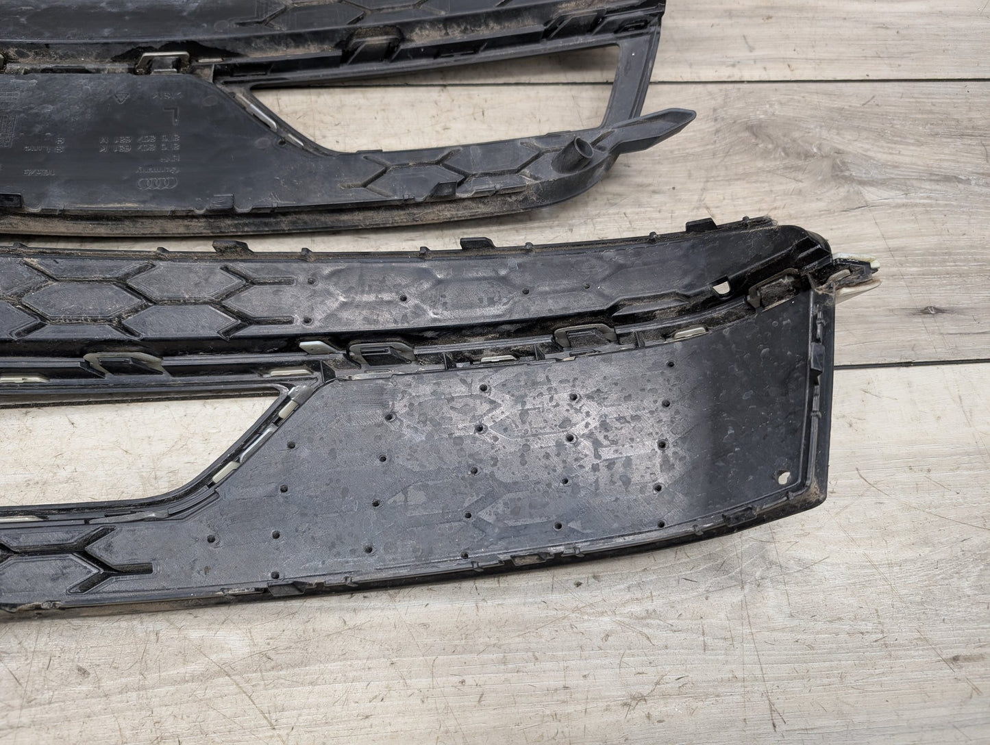 2008 - 2017 Audi S5 8T Front Left Right Center Bumper Cover Grilles SET 8T0807681