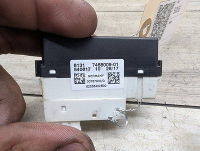 2014-2019 BMW 340 F34 Steering Wheel Control Module 7468009 OEM