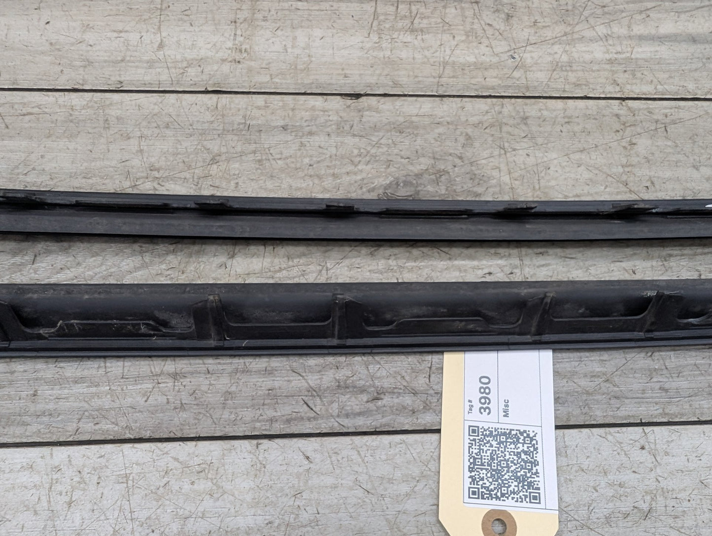 2019 - 2026 BMW 330i G20 Front Left Right Side Windshield Drip Trim Molding SET 7427874 B46B20O1