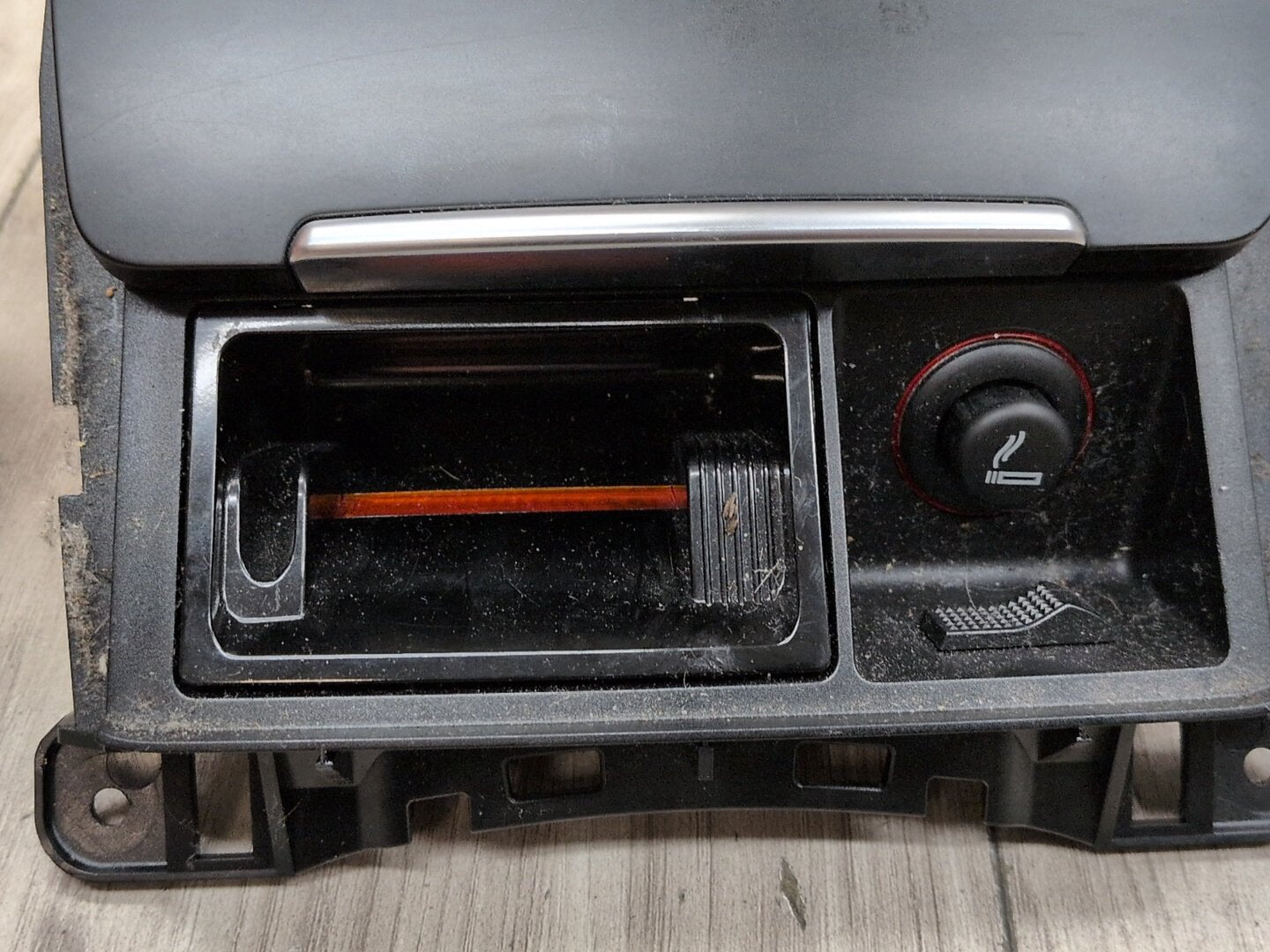 2008 - 2017 Audi S5 8T Center Console Ashtray Ash Tray 8K0857951